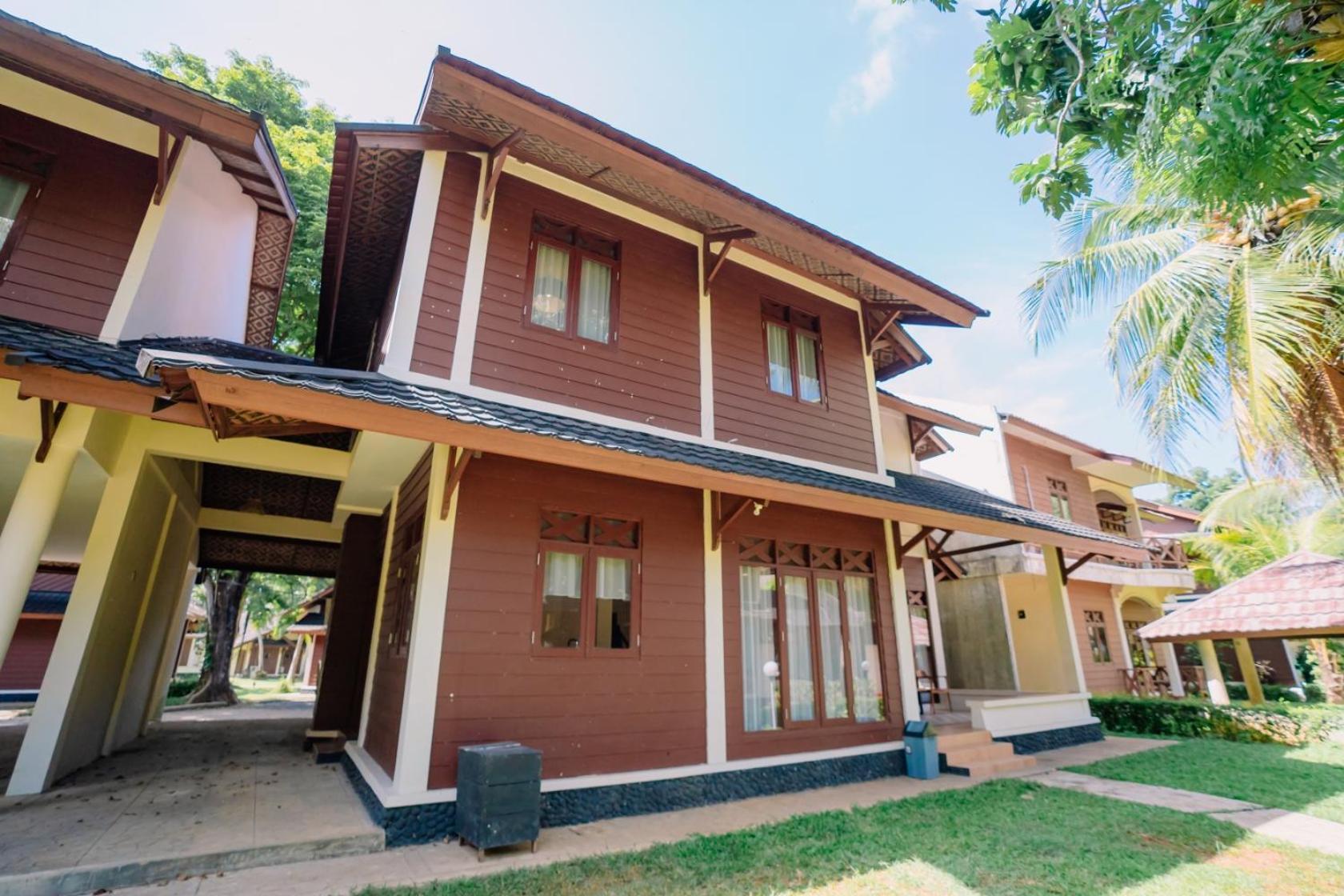 HOTEL MUTIARA CARITA COTTAGES CARITA 4 Indonesia dari IDR